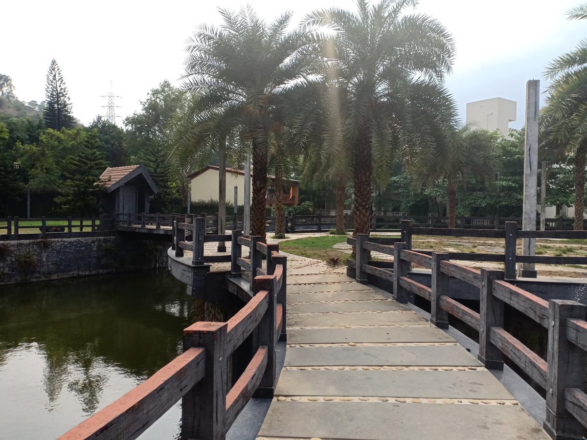 Mystica Resort Lonavala Buitenkant foto